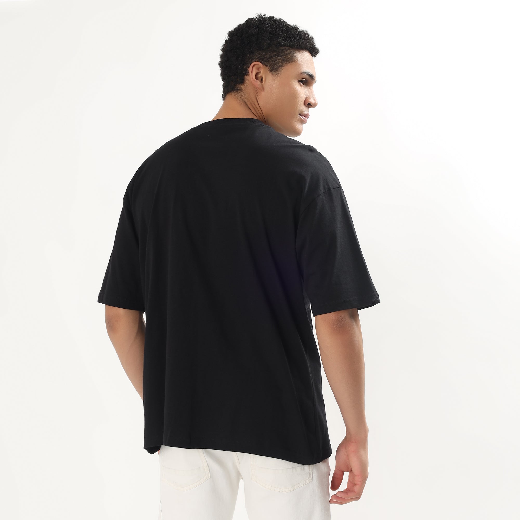 Black t-shirt men